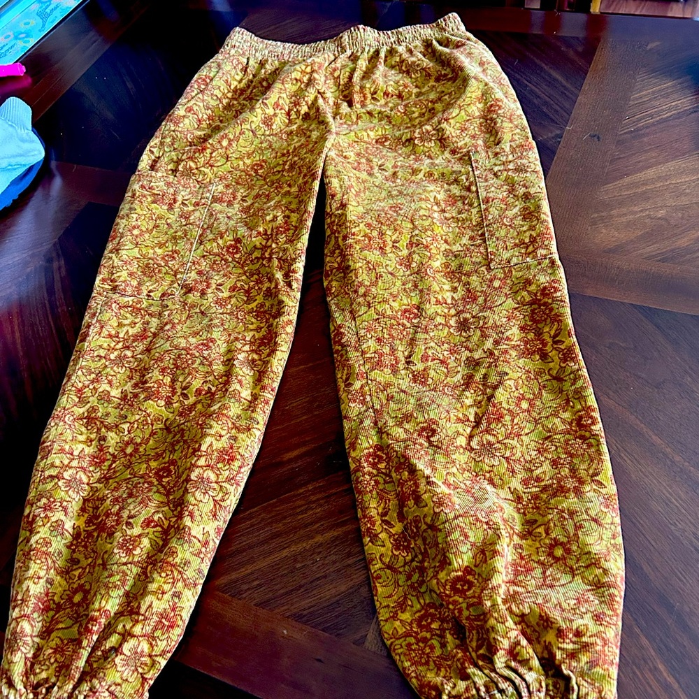 Urban outfitters jogger, style, corduroy pants